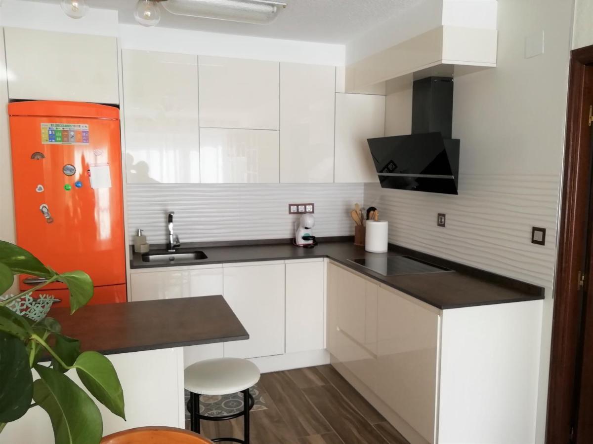 Апартаменты Apartamento A 30 Metros De La Playa Сан-Висенте-де-ла-Баркера Экстерьер фото